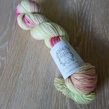 Lataa kuva Galleria-katseluohjelmaan, Glitter Sock