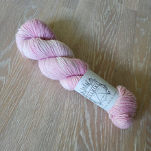 Lataa kuva Galleria-katseluohjelmaan, Glitter Sock