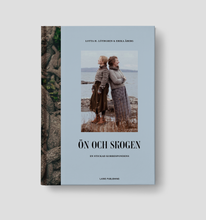 Load image into Gallery viewer, Ön och Skogen - en stickad korrespondens