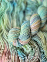 Lataa kuva Galleria-katseluun, Celebration Collection