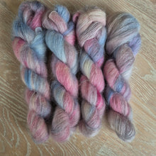 Load image into Gallery viewer, Cloud Silk Mohair 50 g