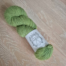 Lataa kuva Galleria-katseluun, Ambra