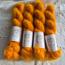 Load image into Gallery viewer, Cloud Silk Mohair 50 g