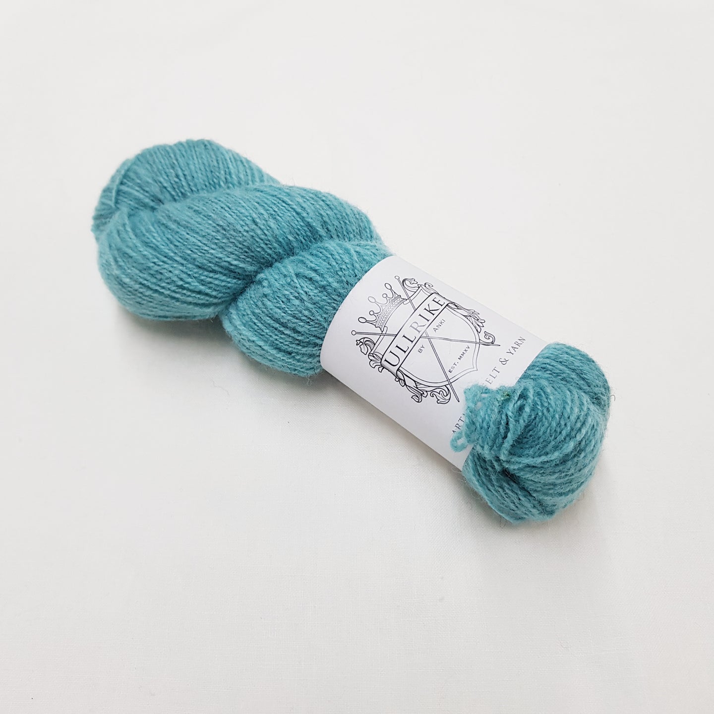 Ullrike Ambra Catrinaqua 100% Finnish 2-ply wool yarn