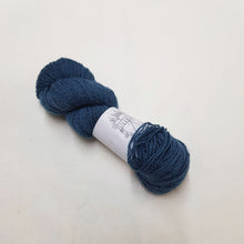 Load image into Gallery viewer, Ullrike Ambra Seafarer 100% Finnish 2-ply wool yarn