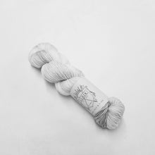 Ladda upp bild till gallerivisning, Silver grey